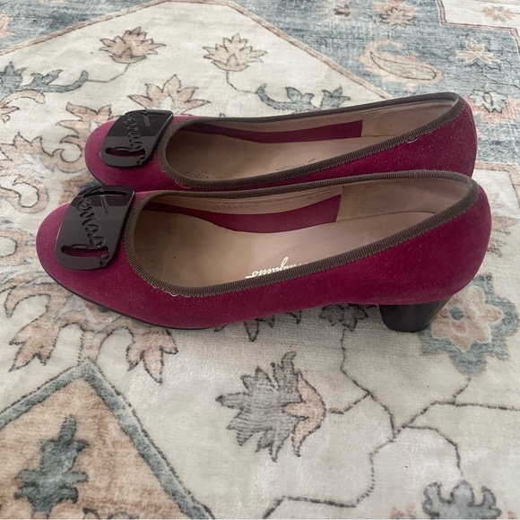 Salvatore Ferragamo My Charm Suede Pumps - Picture 2 of 16